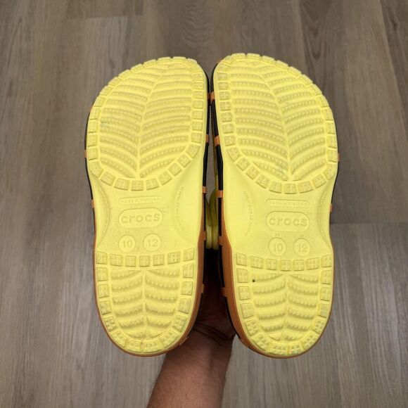 Crocs Shoes Mens Size 10 Yellow SpongeBob SquarePants Clogs Slip On Sandals main image 5